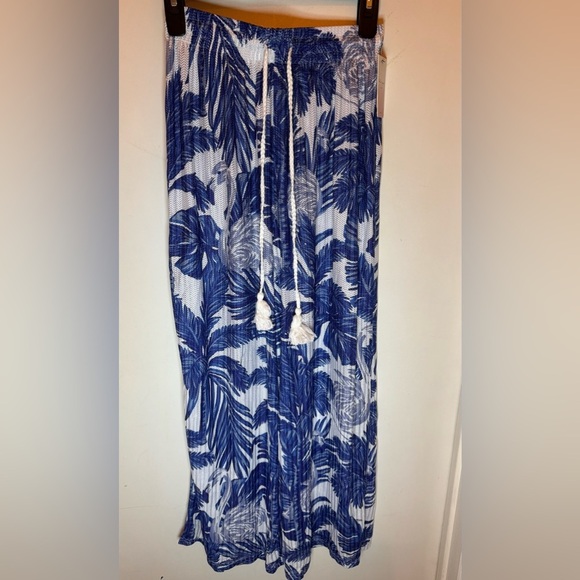 Blue and White Leaf Print Pants - Picture 1 of 3